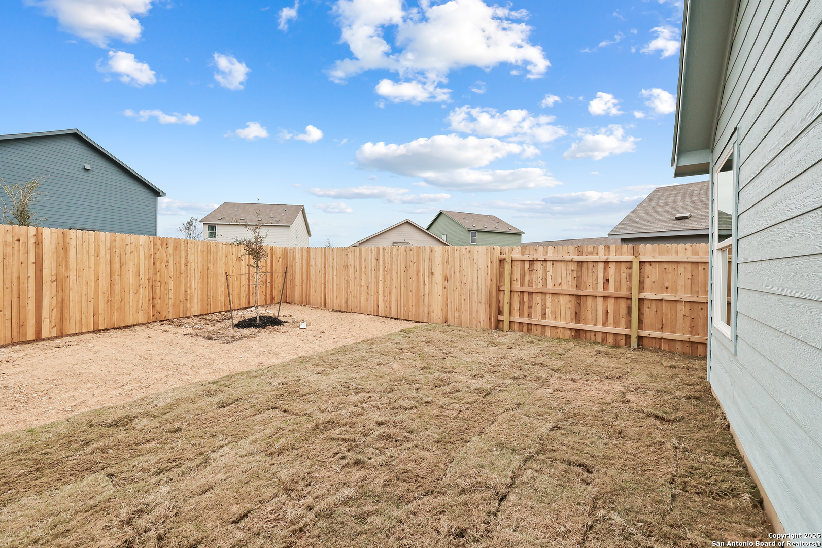 1111 Crenshaw Way San Antonio, TX 78221 - Photo 29 of 34