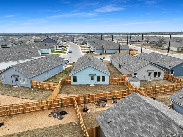 $1,399 | 1111 Crenshaw Way, San Antonio, TX 78221