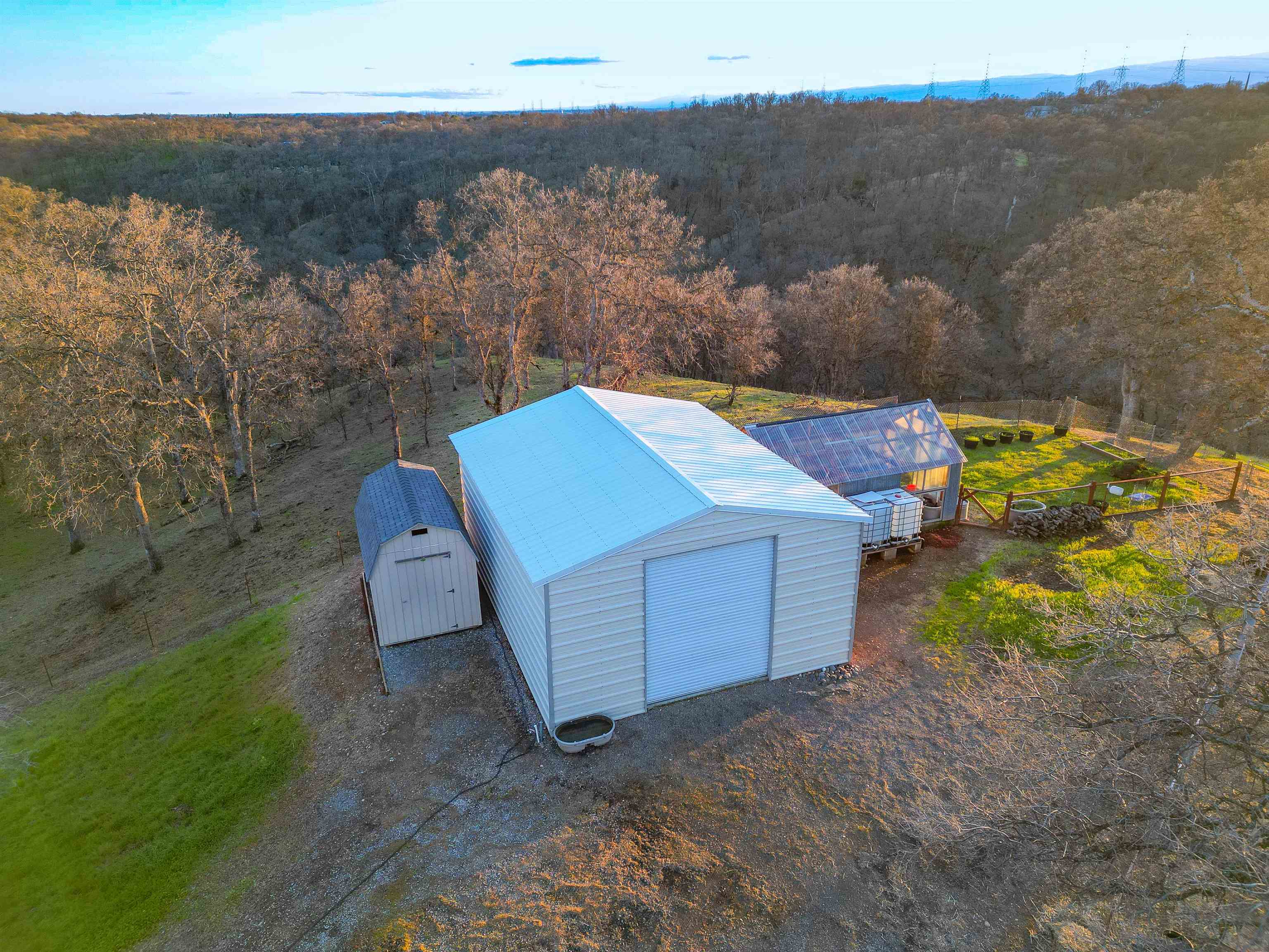 15775 Skyline Drive Red Bluff, CA 96080 - Photo 4 of 29