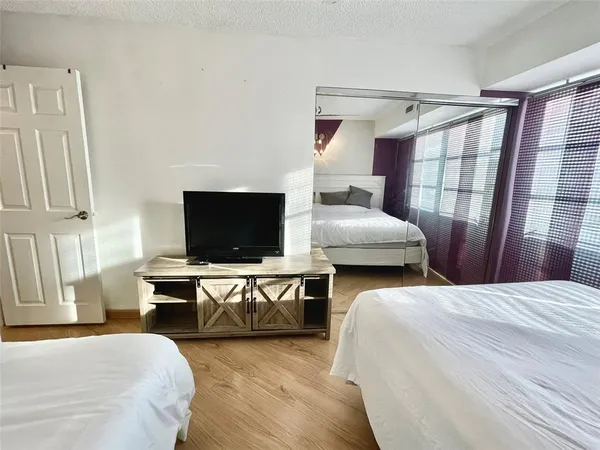 $1,850 | 3315 58th Avenue South, Unit 304, St. Petersburg, FL 33712