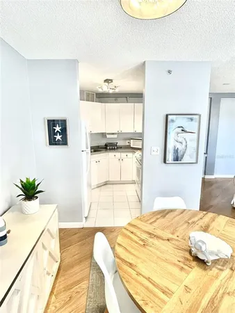 $1,850 | 3315 58th Avenue South, Unit 304, St. Petersburg, FL 33712