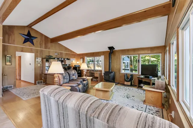 $699,000 | N3579 Tipperary Road, Poynette, WI 53955