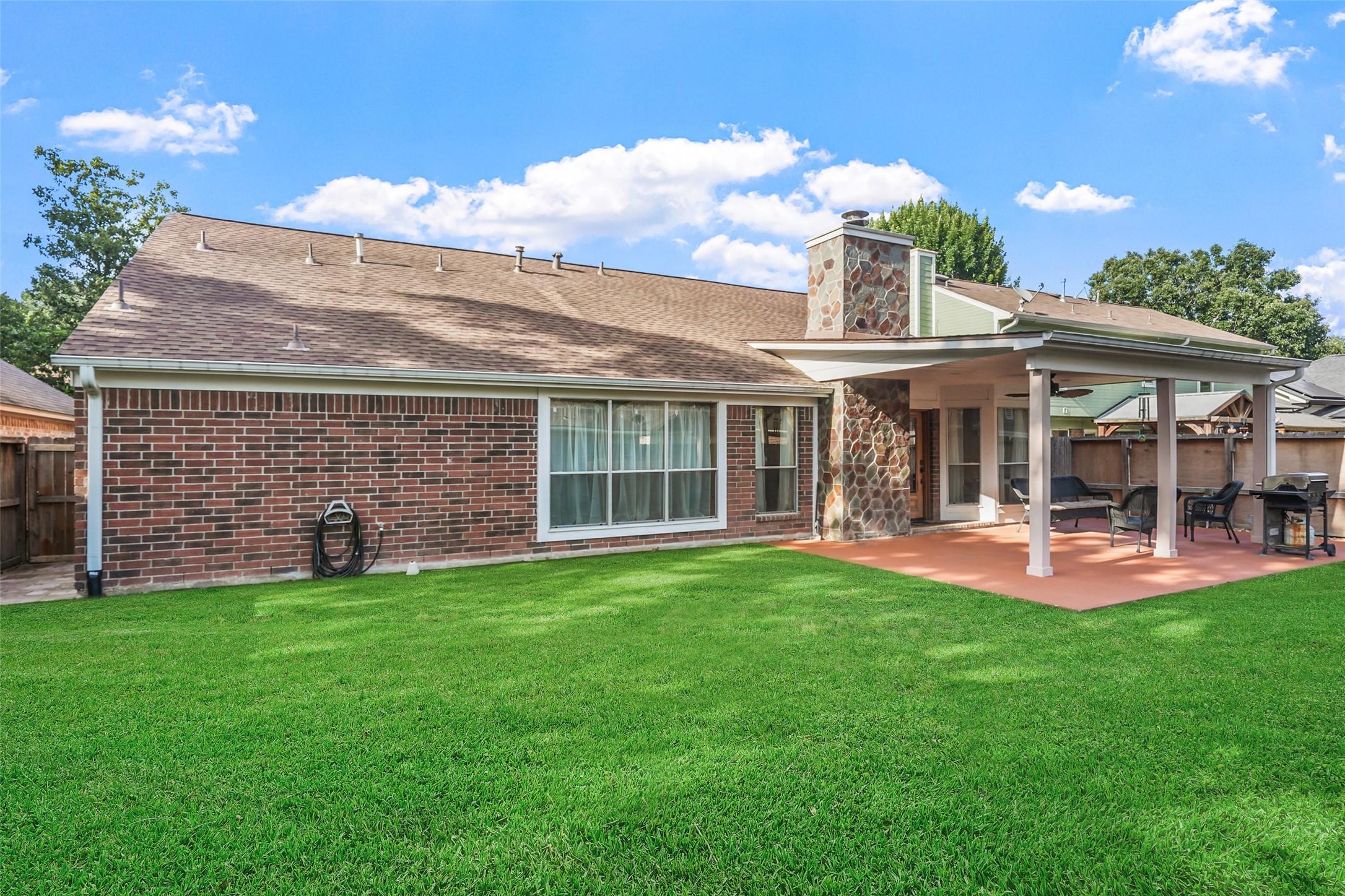 929 North Rivershire Drive Conroe, TX 77304 - Photo 36 of 36