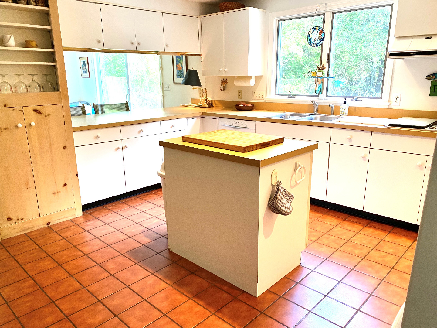 29 Sesapana Road Nantucket, MA 02554 - Photo 6 of 24 Gallery Image 6