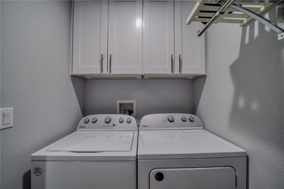 1632 Shamrock Road Bullhead City, AZ 86442 - Photo 34 of 59 Laundry