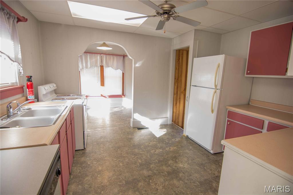 417 North 7th Street Vandalia, IL 62471 - Photo 12 of 15