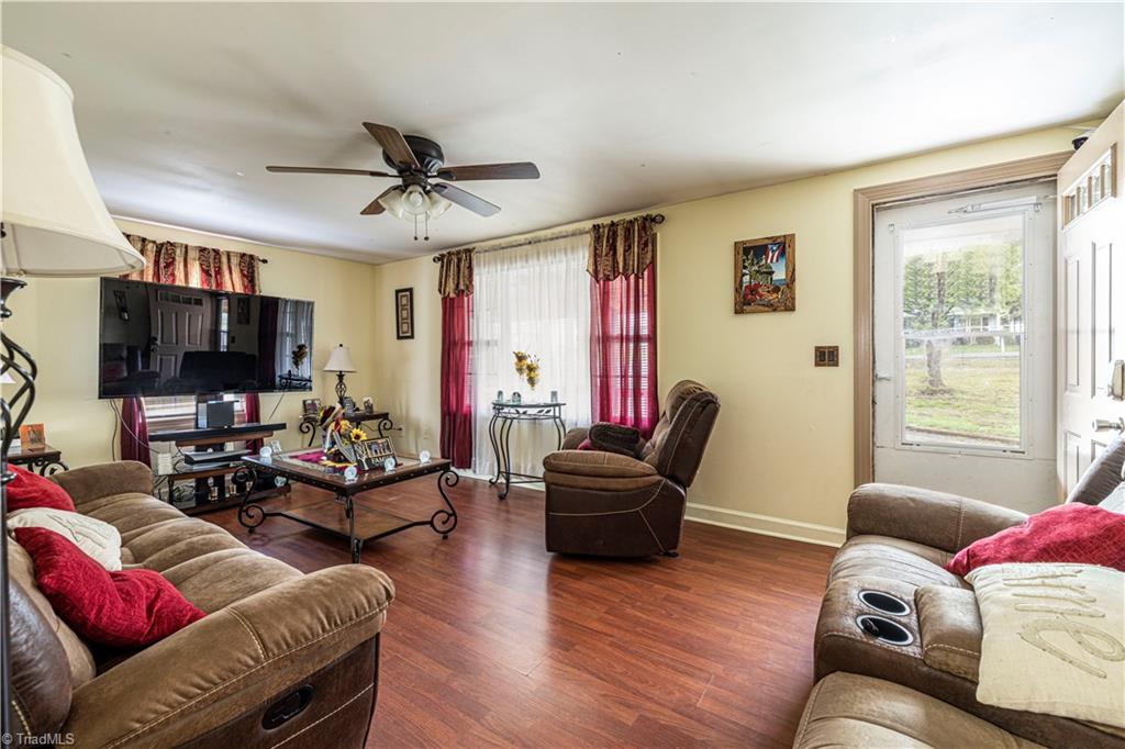 3915 MacArthur Road Winston-Salem, NC 27107 - Photo 4 of 30 Gallery Image 4