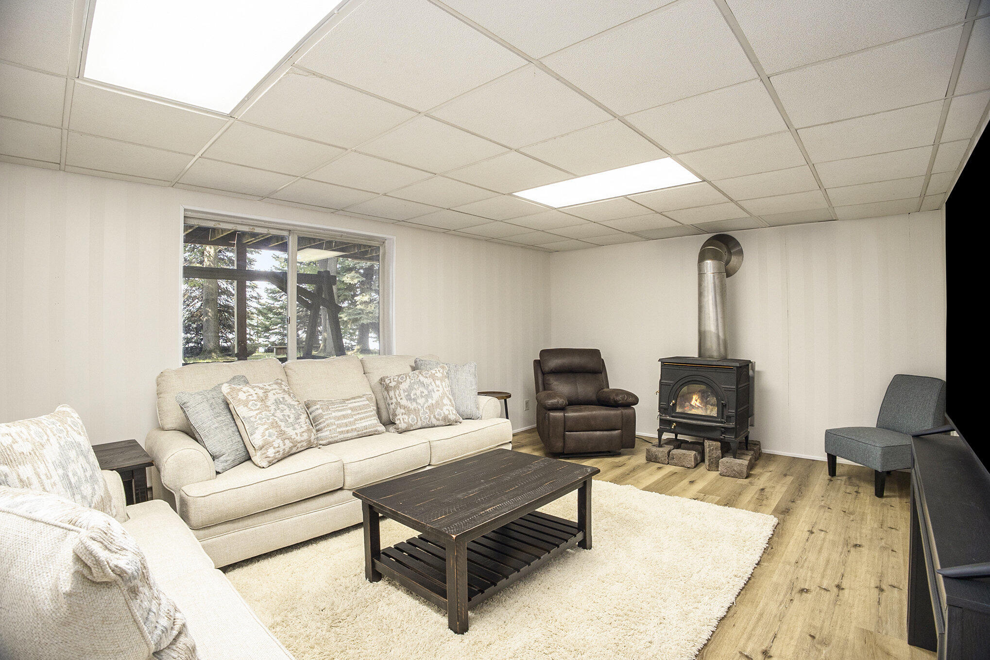60053 East Oak Drive Decatur, MI 49045 - Photo 31 of 37 Lower Level Rec Room
