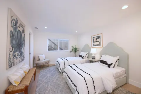 $1,740,000 | 525 5th Street, Montara, CA 94037