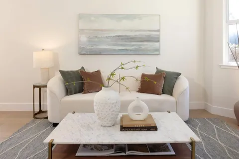 $1,740,000 | 525 5th Street, Montara, CA 94037