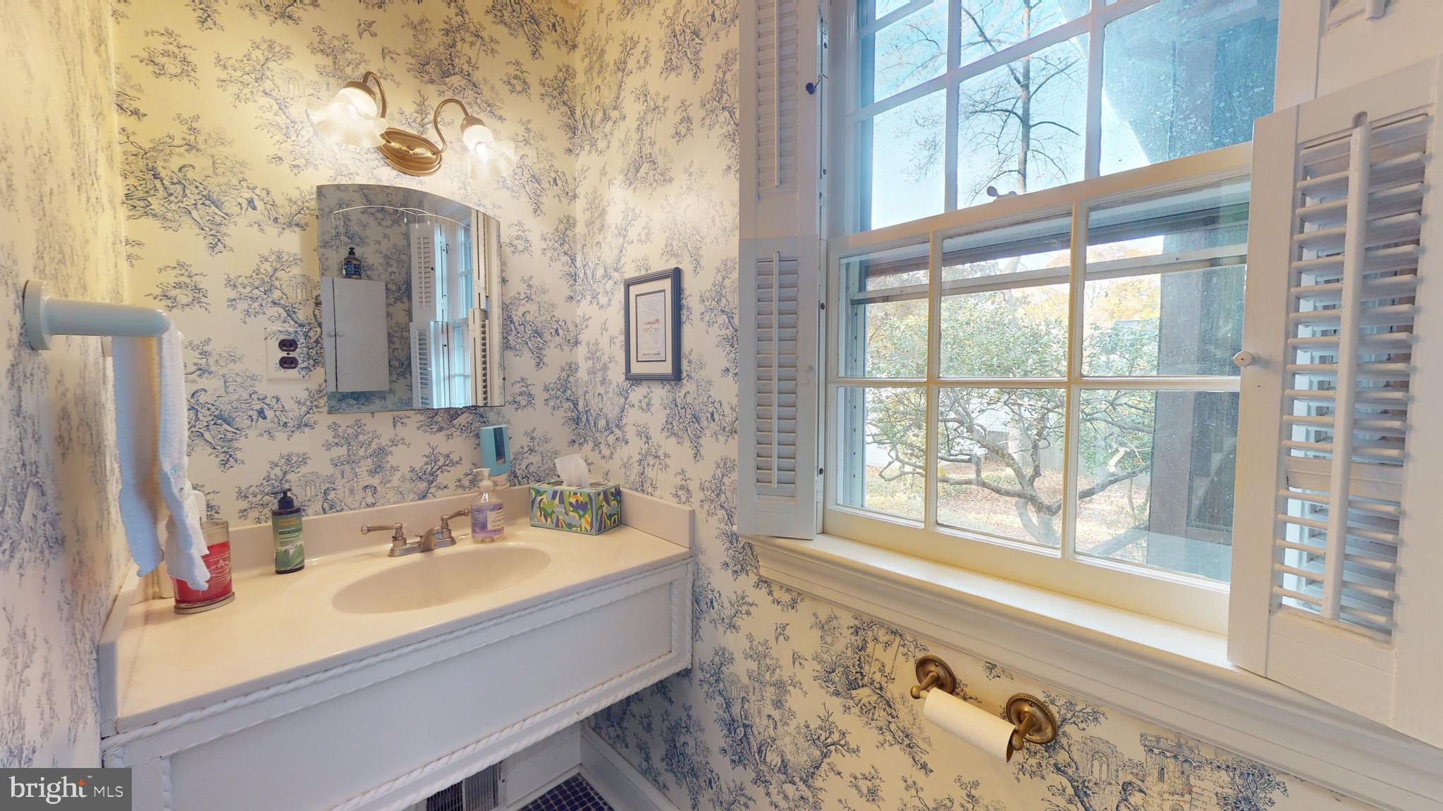 4602 Clemson Road College Park, MD 20740 - Photo 14 of 47