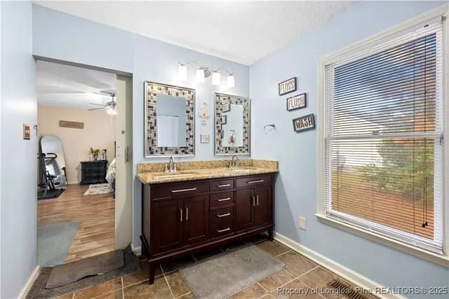 $238,900 | 712 Alexwood Drive, Hope Mills, NC 28348