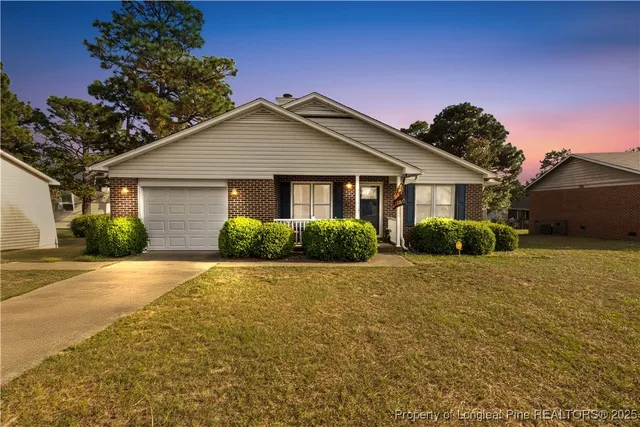 $238,900 | 712 Alexwood Drive, Hope Mills, NC 28348