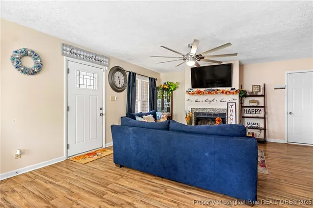 $238,900 | 712 Alexwood Drive, Hope Mills, NC 28348