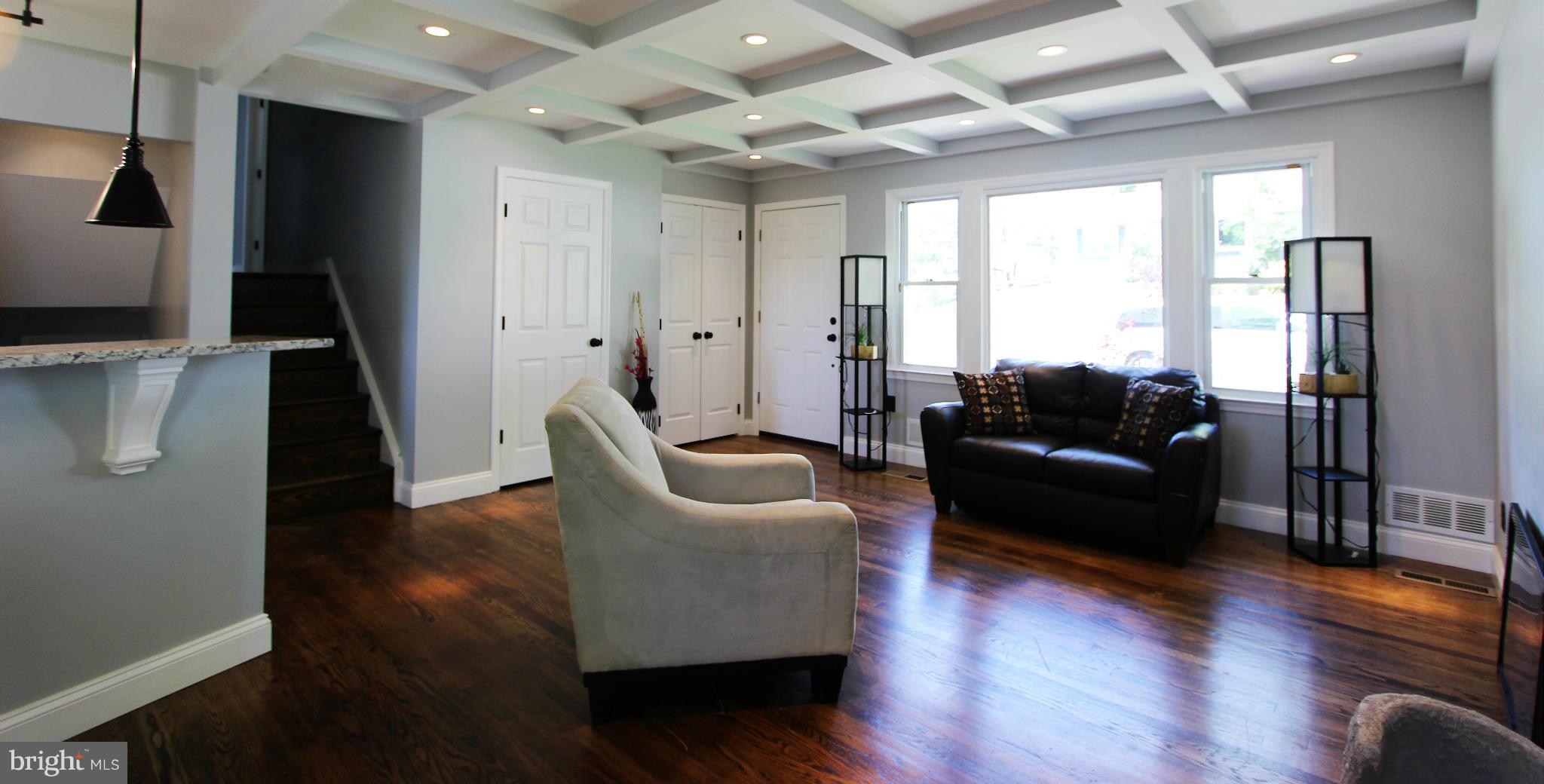 1801 Dunwoody Road Baltimore, MD 21234 - Photo 3 of 22 Family Room