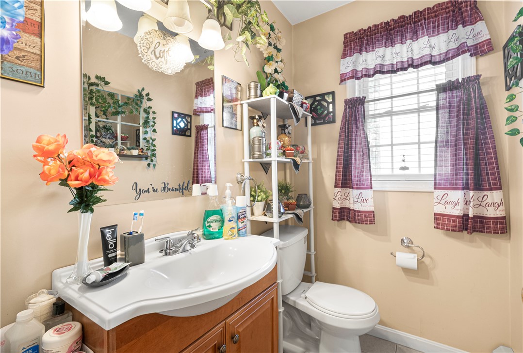 25 Adams Street Woonsocket, RI 02895 - Photo 12 of 27