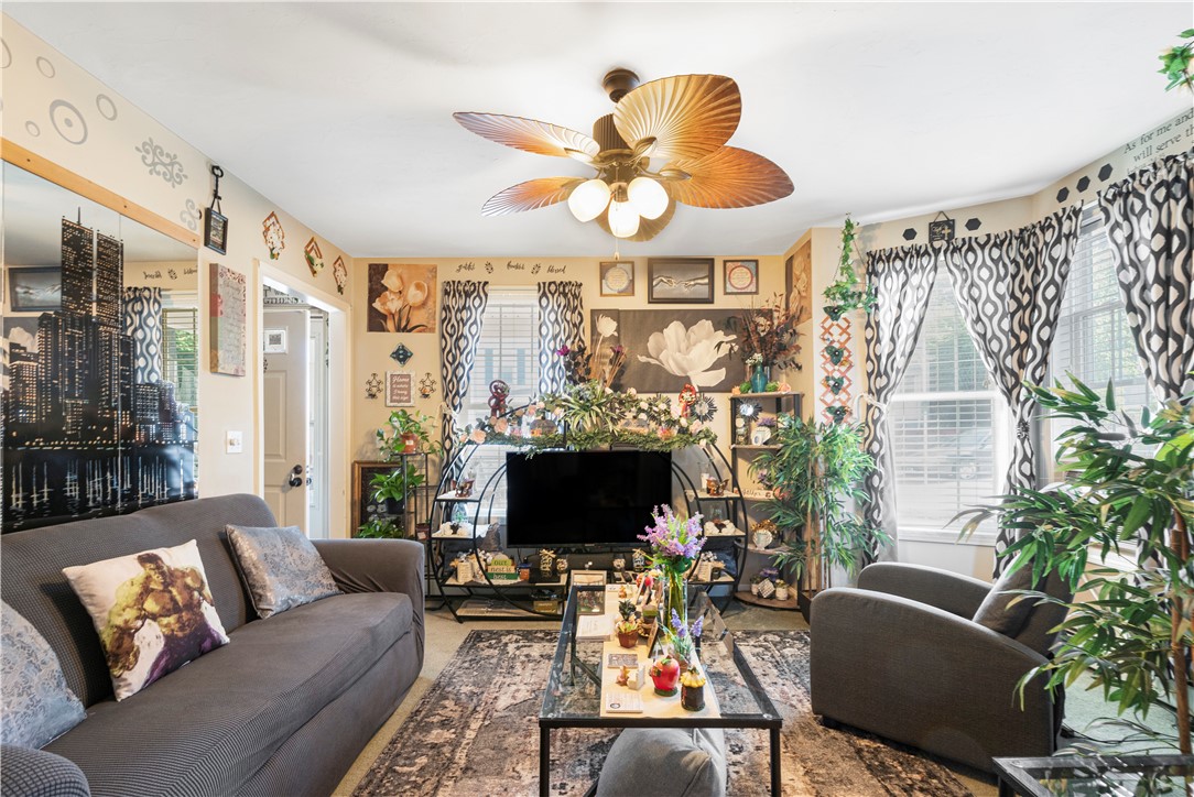 25 Adams Street Woonsocket, RI 02895 - Photo 7 of 27