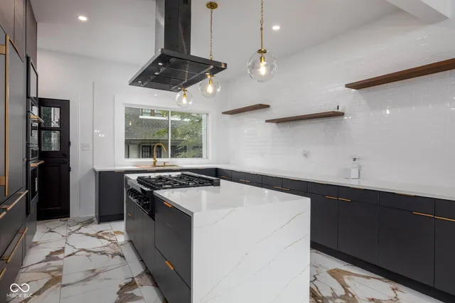 $549,000 | 3118 East Fall Creek Pkwy N Drive, Indianapolis, IN 46205