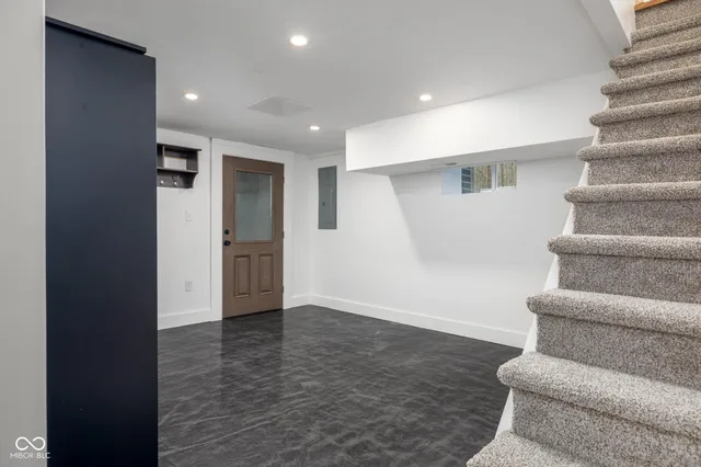 $549,000 | 3118 East Fall Creek Pkwy N Drive, Indianapolis, IN 46205