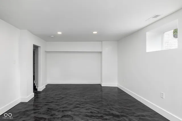 $549,000 | 3118 East Fall Creek Pkwy N Drive, Indianapolis, IN 46205