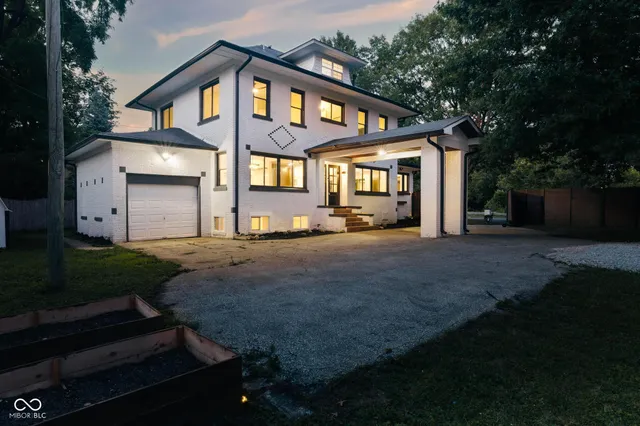 $549,000 | 3118 East Fall Creek Pkwy N Drive, Indianapolis, IN 46205