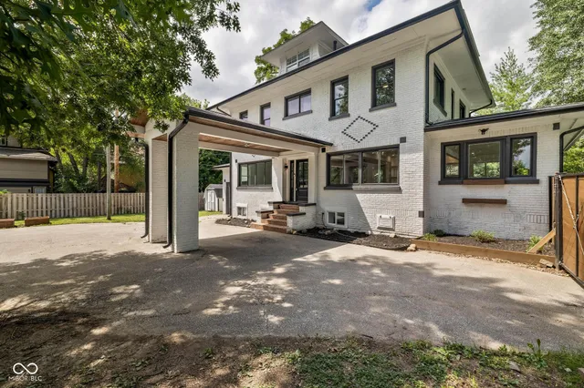 $549,000 | 3118 East Fall Creek Pkwy N Drive, Indianapolis, IN 46205