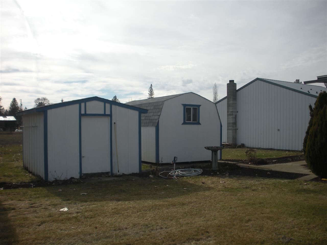 18914 North Yale Road Colbert, WA 99005 - Photo 8 of 17