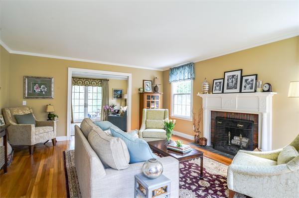 45 Old Orchard Road Sherborn, MA 01770 - Photo 4 of 30 Gallery Image 4