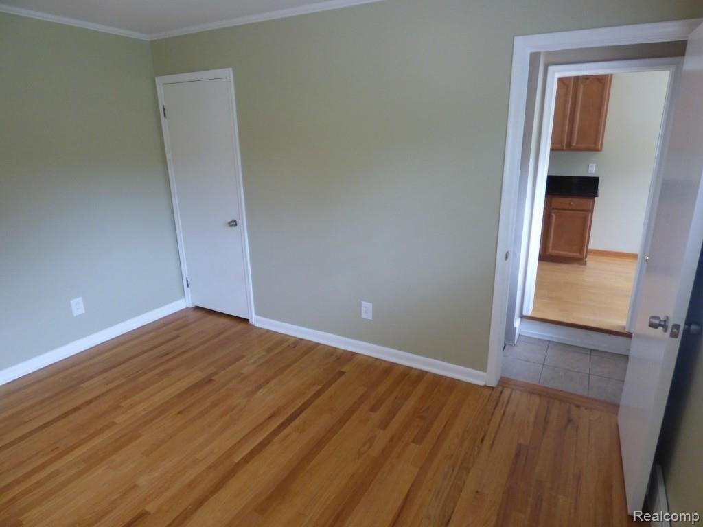 2494 Derby Road Birmingham, MI 48009 - Photo 14 of 36 P1200022.jpg