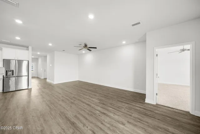 $2,500 | 464 Eagle Lake Way, Panama City, FL 32404