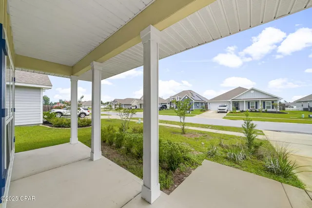 $2,500 | 464 Eagle Lake Way, Panama City, FL 32404