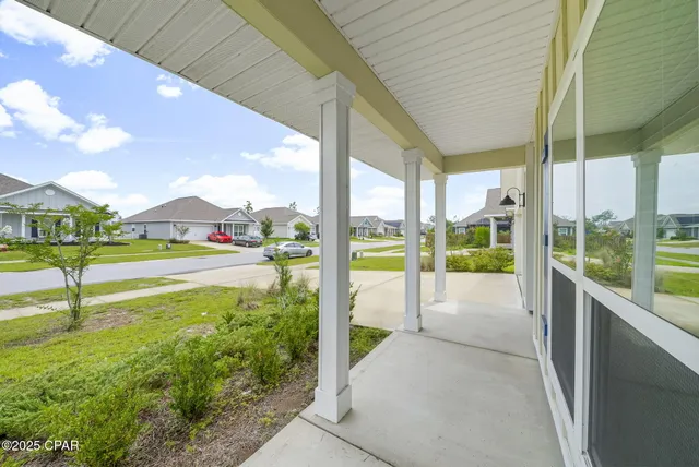 $2,500 | 464 Eagle Lake Way, Panama City, FL 32404