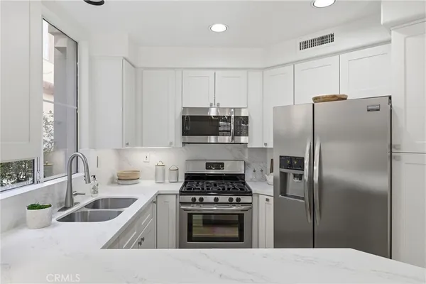 $825,000 | 2659 Dietrich Drive, Tustin, CA 92782