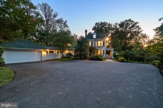$3,150,000 | 1926 Ruxton Road, Ruxton, MD 21204