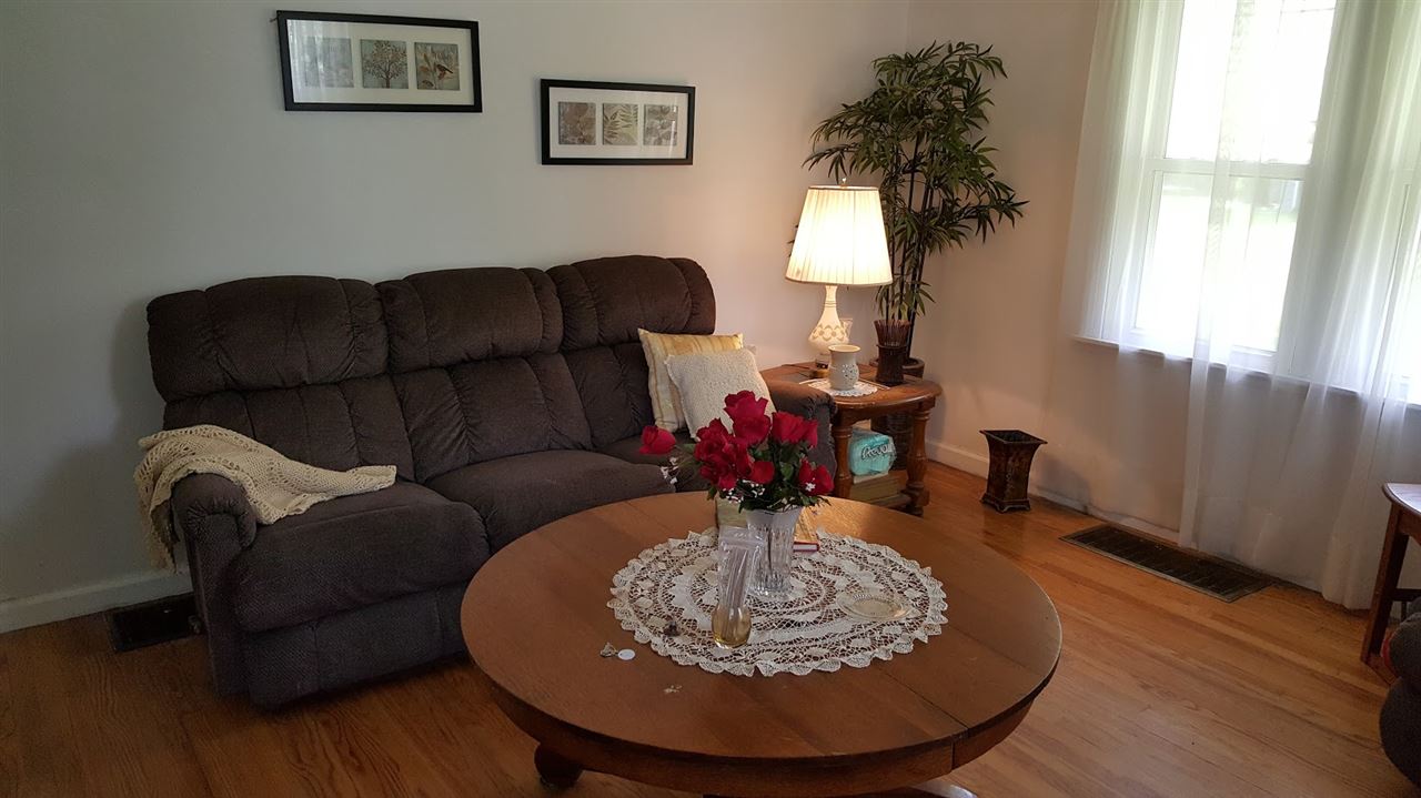 2415 Van Buskirk Road Anderson, IN 46011 - Photo 6 of 13 Gallery Image 6