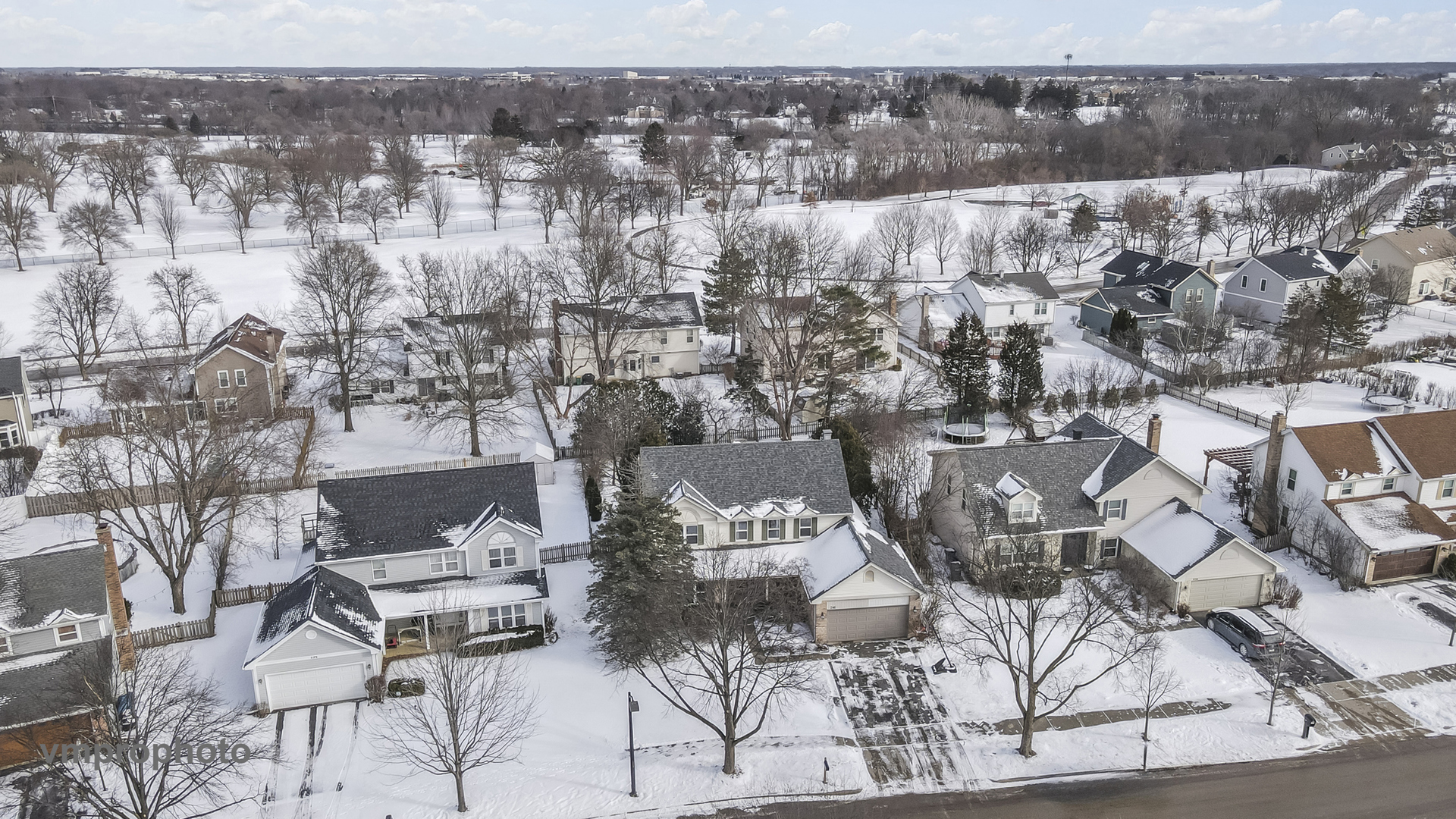 246 Montclair Road Vernon Hills, IL 60061 - Photo 36 of 42 a view of city view and mountain view