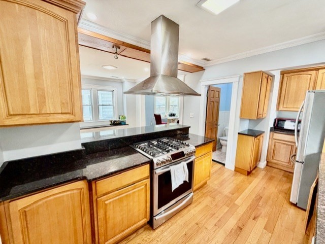 64 Robertson Street, Unit 64 Quincy, MA 02169 - Photo 7 of 42