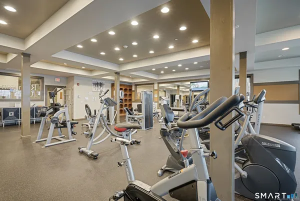 $755,000 | 63 Brentwood Circle, Unit 63, Danbury, CT 06810