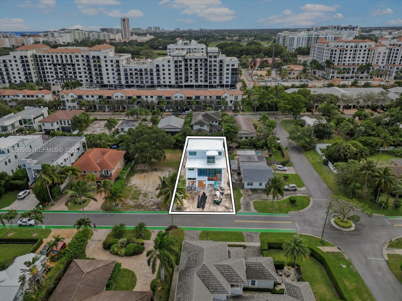 310 Northeast 2nd Street Boca Raton, FL 33432 - Photo 4 of 10 an aerial view of multiple house