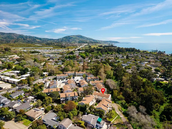an aerial view of multiple house