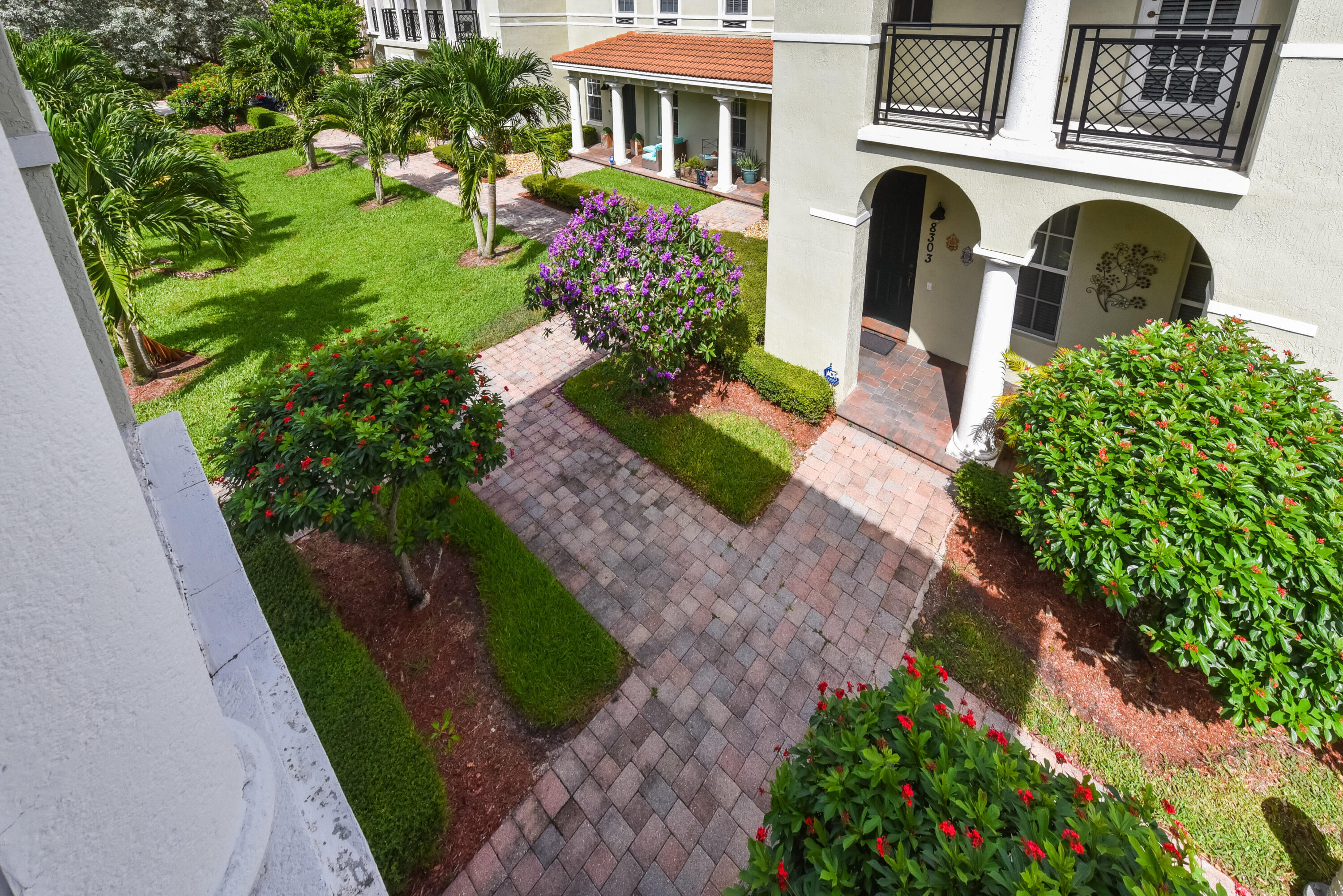 8302 Northwest 8th Terrace Boca Raton, FL 33487 - Photo 24 of 34 8302 NW 8th Terrace Boca Raton-print-025