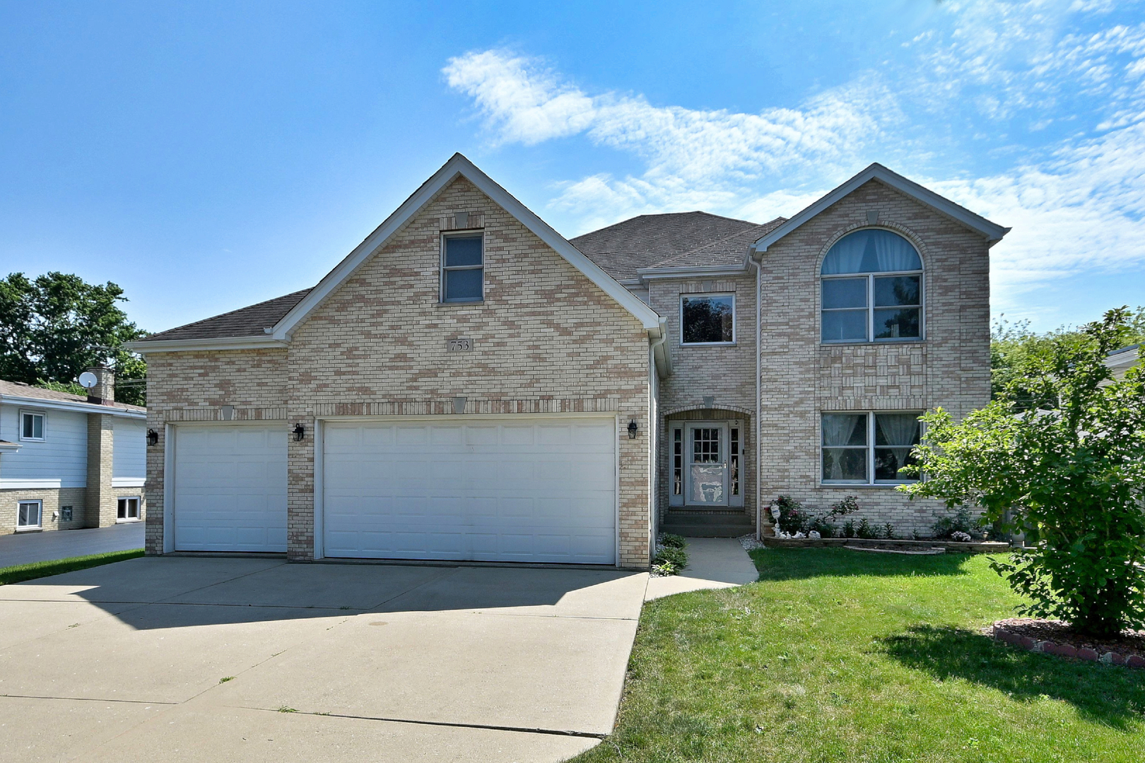 753 North Willow Road Elmhurst, IL 60126 - Photo 1 of 29