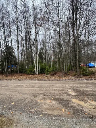 $10,000 | Ashcroft, Lake, MI 48632