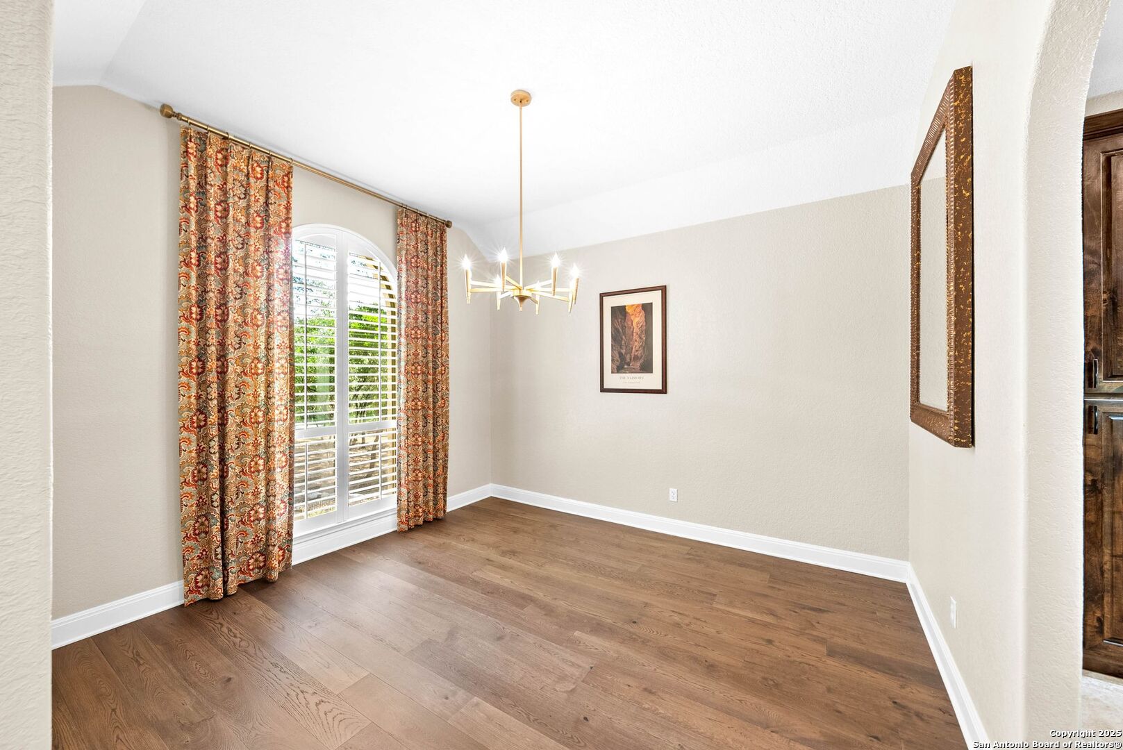 15921 Reyes Ridge Helotes, TX 78023 - Photo 31 of 68 a view of an empty room with a window