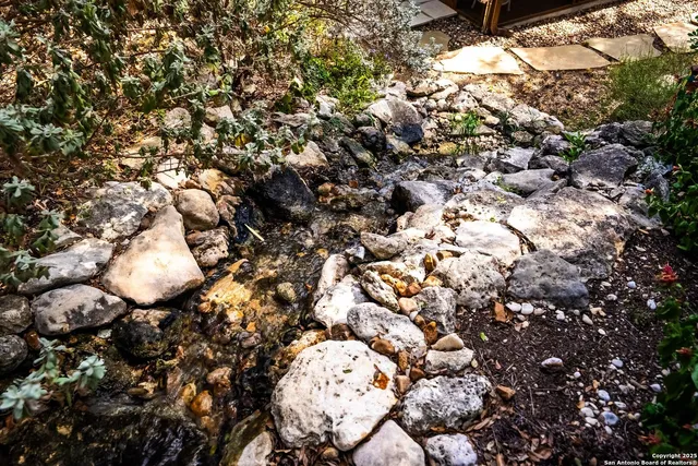 $757,700 | 15921 Reyes Ridge, Helotes, TX 78023