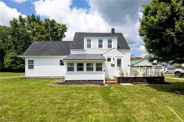 $205,000 | 292 Sherman Avenue, Ashland, OH 44805