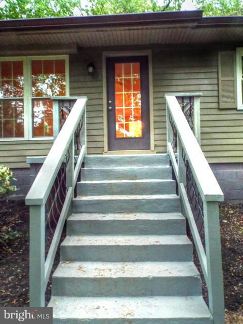 15711 Radwick Lane Silver Spring, MD 20906 - Photo 30 of 30 Exterior (Rear)