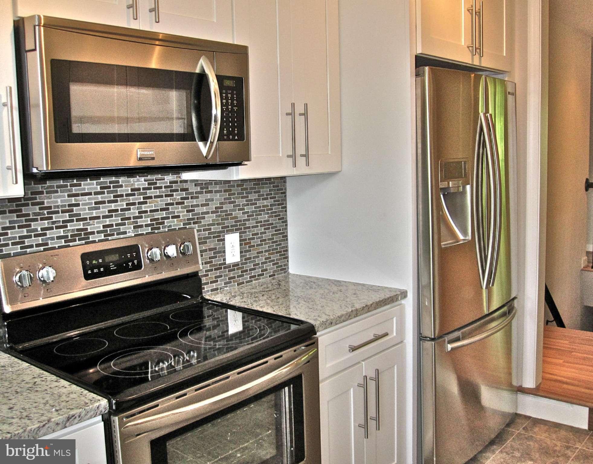 15711 Radwick Lane Silver Spring, MD 20906 - Photo 5 of 30 Kitchen