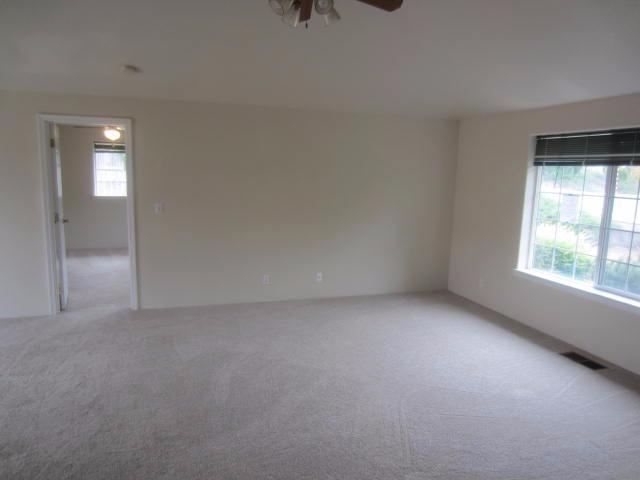 1647 West Harbeck Road Grants Pass, OR 97527 - Photo 10 of 12 Additional Photo