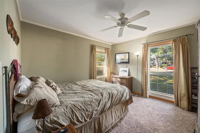 $455,000 | 708 North Bailey Avenue, Fort Worth, TX 76107